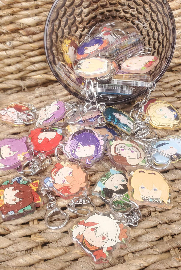 Keychains and charms Keychains and charms
